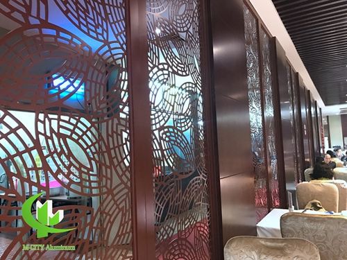 latest company news about Aluminum cutting decorative panel project for hotel in Hogkong