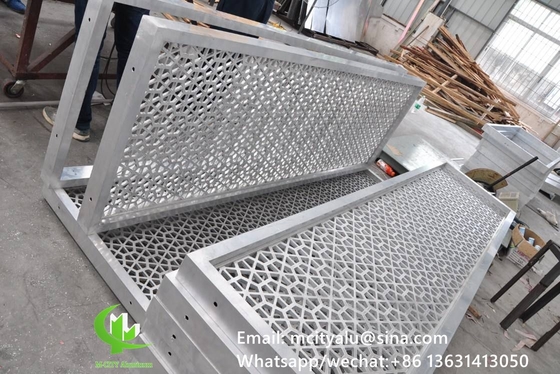 Aluminum hollow screen wall panel for curtain wall facade cladding wall panel with 2mm thickness perforated screen supplier