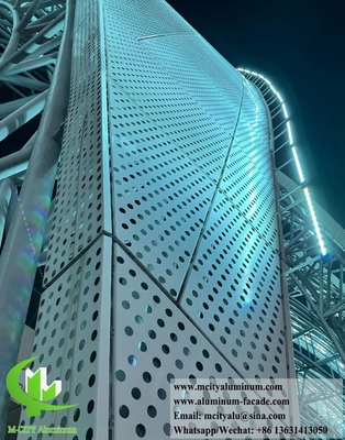 Perforating Metal Cladding With Holes Pattern Solid Aluminum Sheet